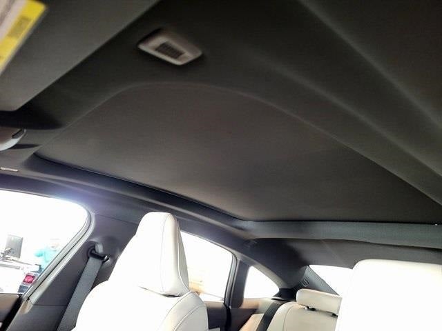 2025 BMW 2 Series M235i xDrive