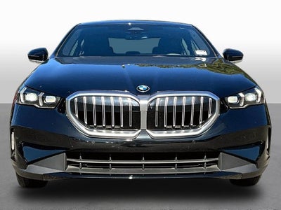 2026 BMW 5 Series 530i