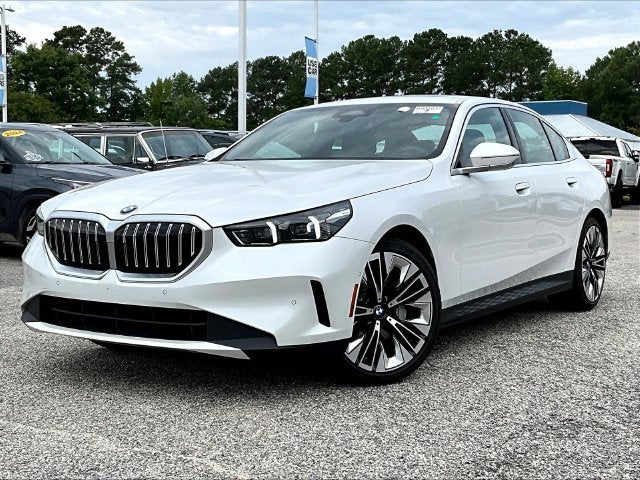 2026 BMW 5 Series 530i