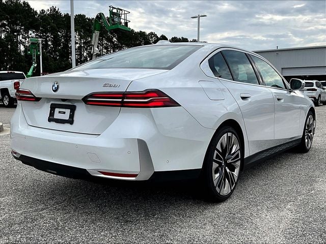 2026 BMW 5 Series 530i
