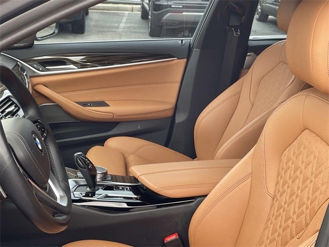 2023 BMW 5 Series 530i