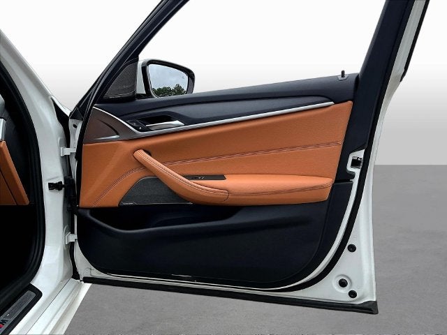 2023 BMW 5 Series 540i