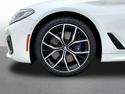 2023 BMW 5 Series 540i