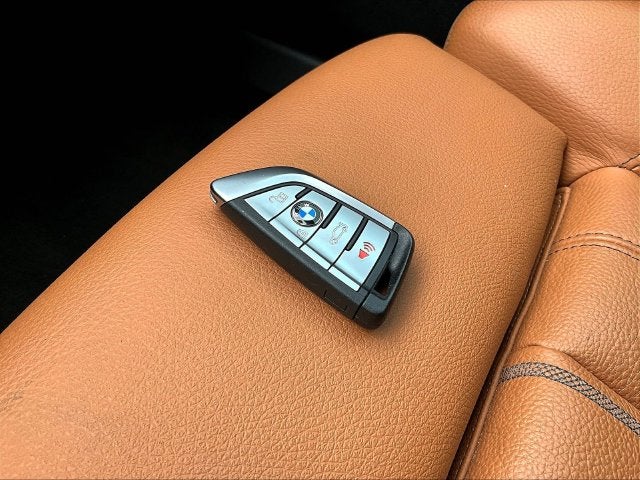 2023 BMW 5 Series 540i