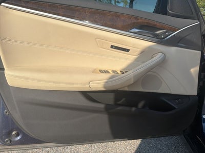 2019 BMW 5 Series 530i