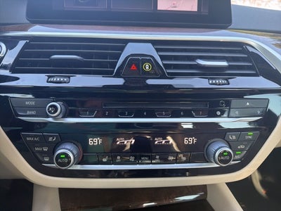 2019 BMW 5 Series 530i