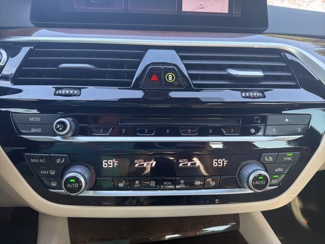 2019 BMW 5 Series 530i