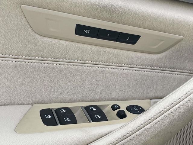 2019 BMW 5 Series 530i