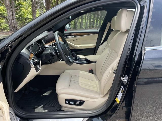 2019 BMW 5 Series 530i