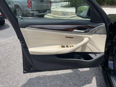 2019 BMW 5 Series 530i