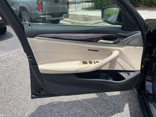 2019 BMW 5 Series 530i