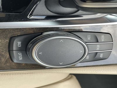 2019 BMW 5 Series 530i