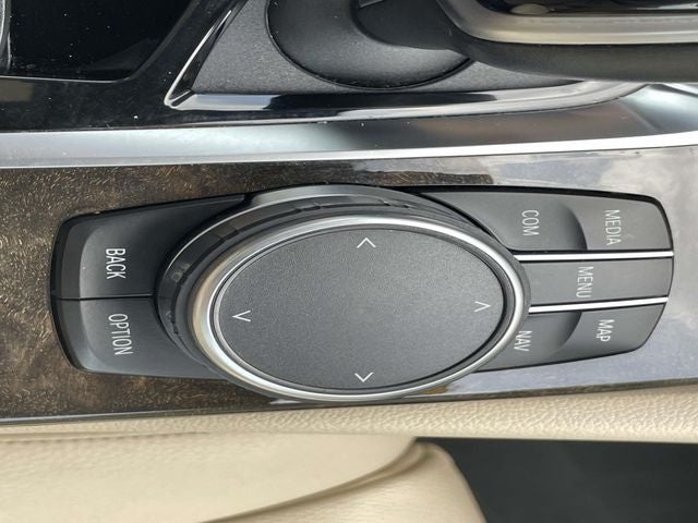 2019 BMW 5 Series 530i
