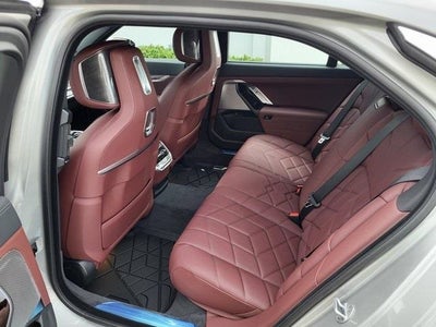 2025 BMW i7 eDrive50