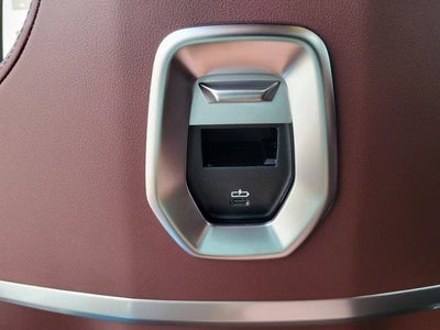 2025 BMW i7 eDrive50