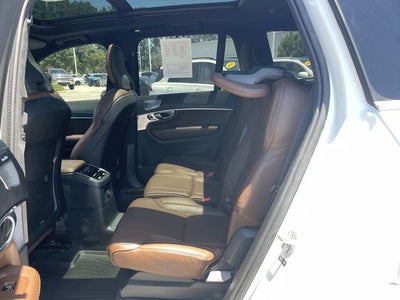 2024 Volvo XC90 Recharge Plug-In Hybrid Ultimate