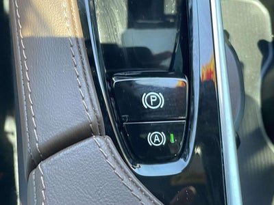 2024 Volvo XC90 Recharge Plug-In Hybrid Ultimate