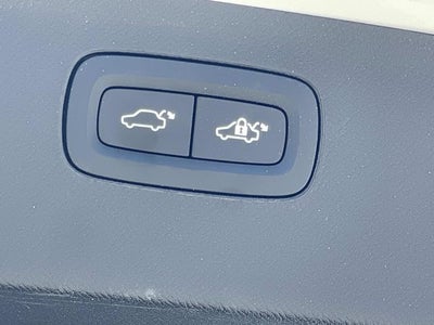 2024 Volvo XC90 Recharge Plug-In Hybrid Ultimate