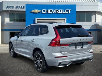 2024 Volvo XC60 B5 Plus Dark Theme