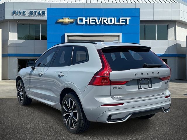 2024 Volvo XC60 B5 Plus Dark Theme