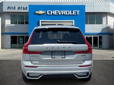 2024 Volvo XC60 B5 Plus Dark Theme