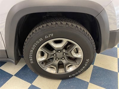 2019 Jeep Cherokee Trailhawk