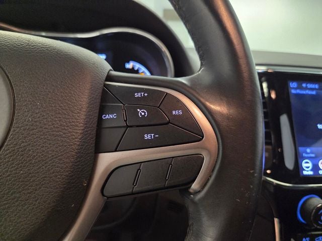 2020 Jeep Grand Cherokee Laredo E