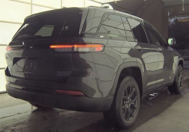 2024 Jeep Grand Cherokee Altitude