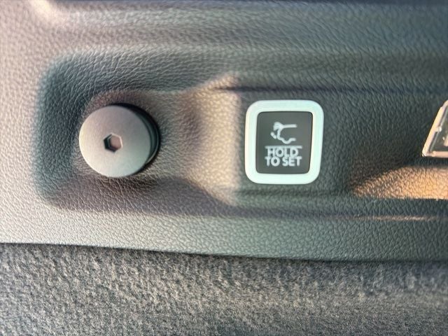 2024 Jeep Grand Cherokee L Summit