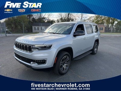 2025 Jeep Wagoneer Base