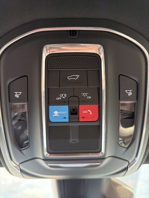 2025 Jeep Wagoneer Base