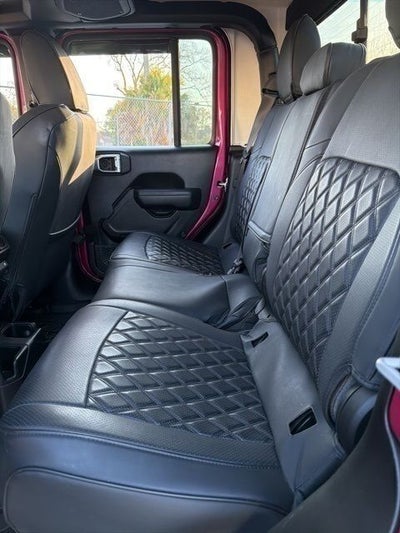 2024 Jeep Gladiator Nighthawk