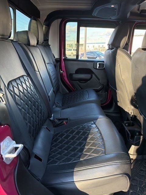 2024 Jeep Gladiator Nighthawk