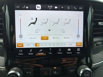 2022 RAM 1500 Big Horn Crew Cab 4WD