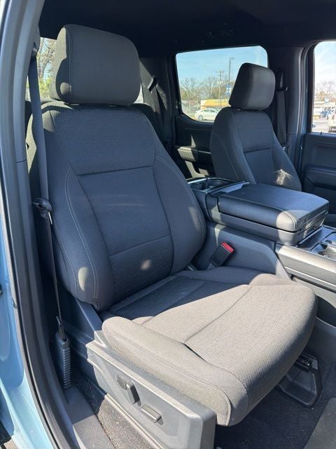 2023 Ford F-150 XLT Crew Cab