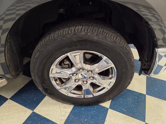 2015 Ford F-150 XLT Crew Cab