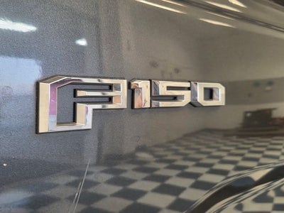 2015 Ford F-150 XLT Crew Cab