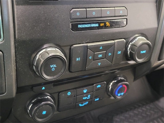 2017 Ford F-150 XLT CREW CAB