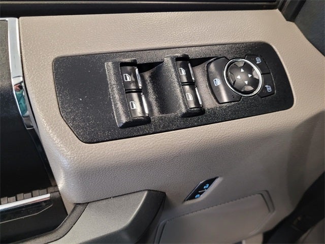 2017 Ford F-150 XLT CREW CAB