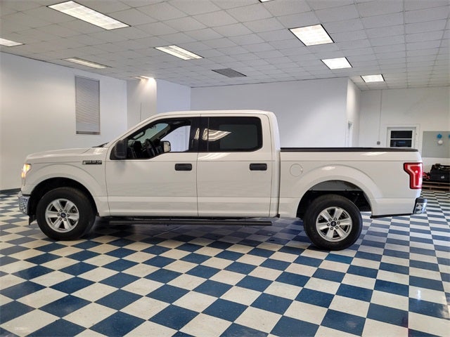 2017 Ford F-150 XLT CREW CAB
