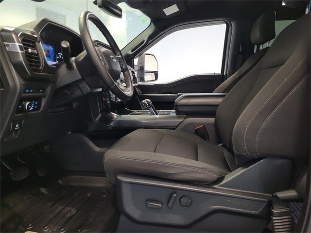 2023 Ford F-150 XLT Crew Cab 4WD