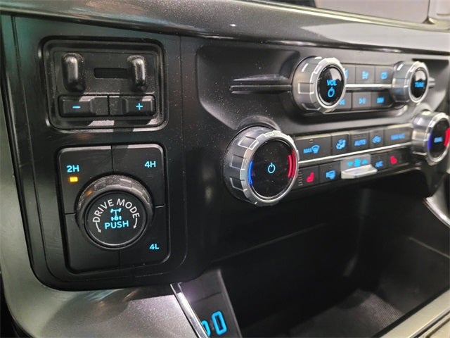 2023 Ford F-150 XLT Crew Cab 4WD