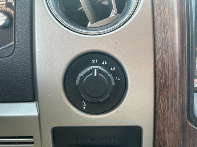 2014 Ford F-150 Lariat Crew Cab 4WD