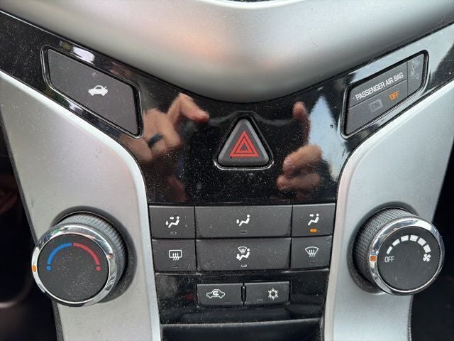 2015 Chevrolet Cruze 1LT