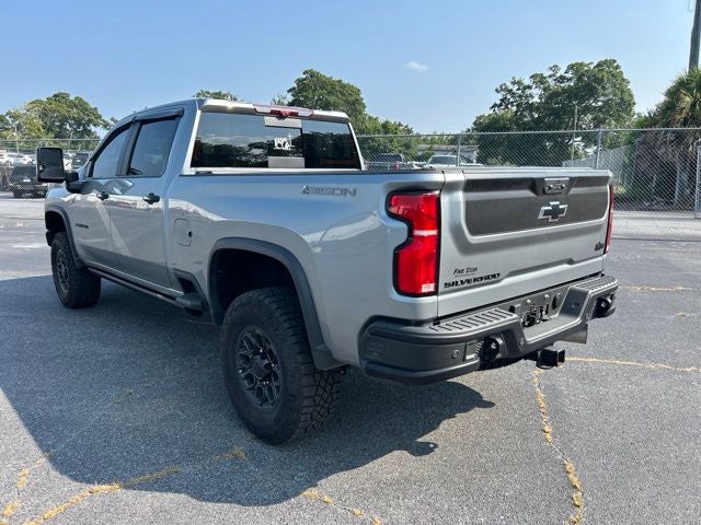 2024 Chevrolet Silverado 2500HD ZR2