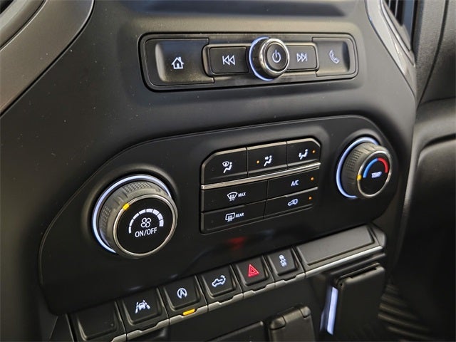 2023 Chevrolet Silverado 1500 Custom Crew Cab 4WD