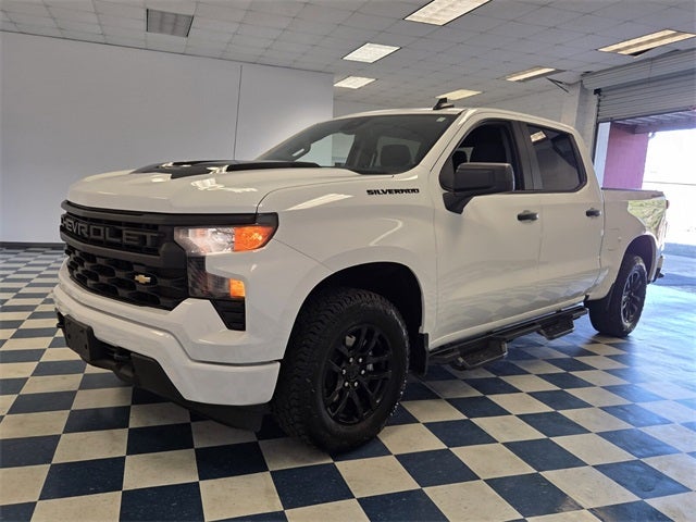 2023 Chevrolet Silverado 1500 Custom Crew Cab 4WD