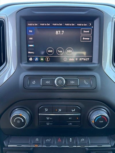 2022 Chevrolet Silverado 1500 LTD Custom Crew Cab 4WD