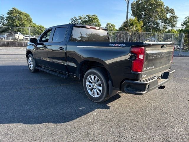 2022 Chevrolet Silverado 1500 LTD Custom Crew Cab 4WD
