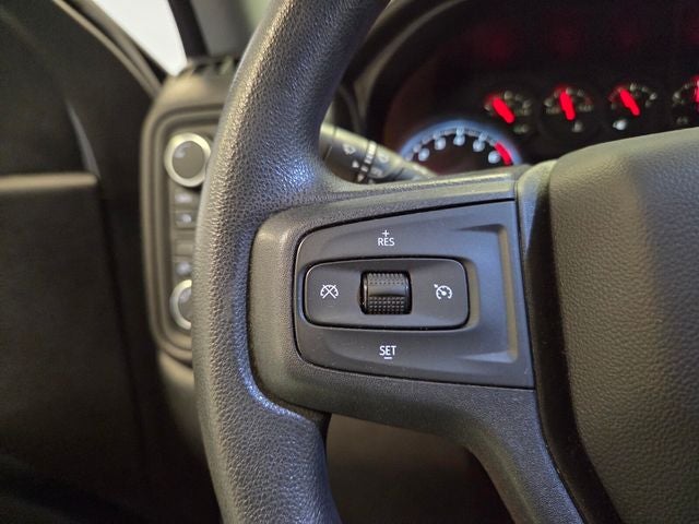 2022 Chevrolet Silverado 1500 LTD Custom Crew Cab 4WD